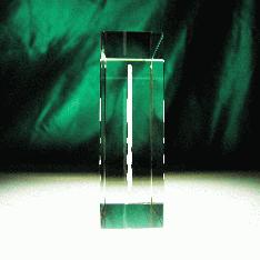 レーザー加工でガラスの中に文字が入ります。｜記念品.com